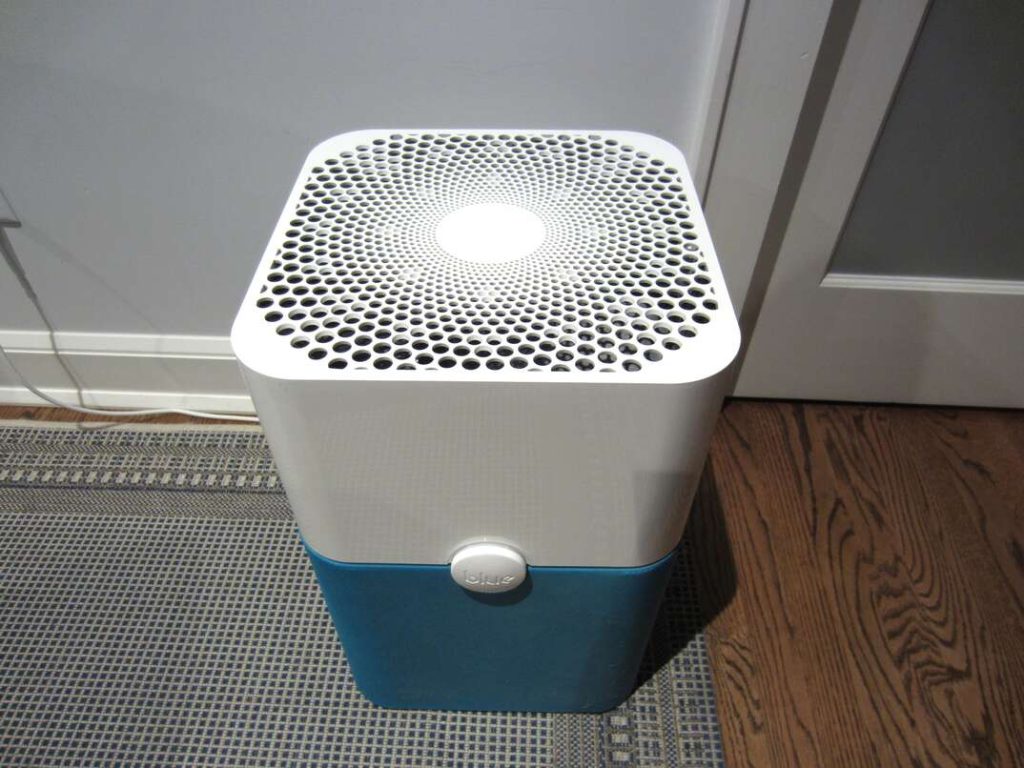 Are There Any Specific Maintenance Tasks Required For Air Purifiers With Washable Filters?